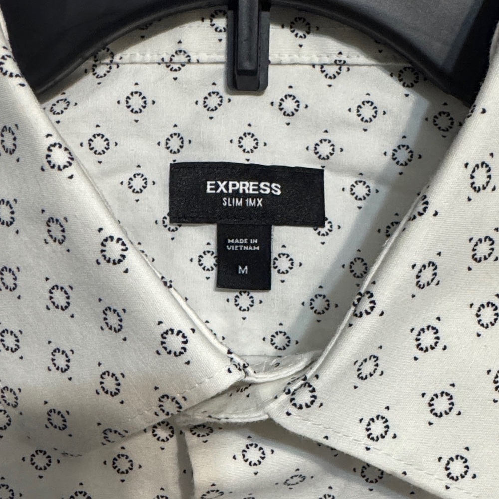 Express White Geometric Pattern Shirt - image 2